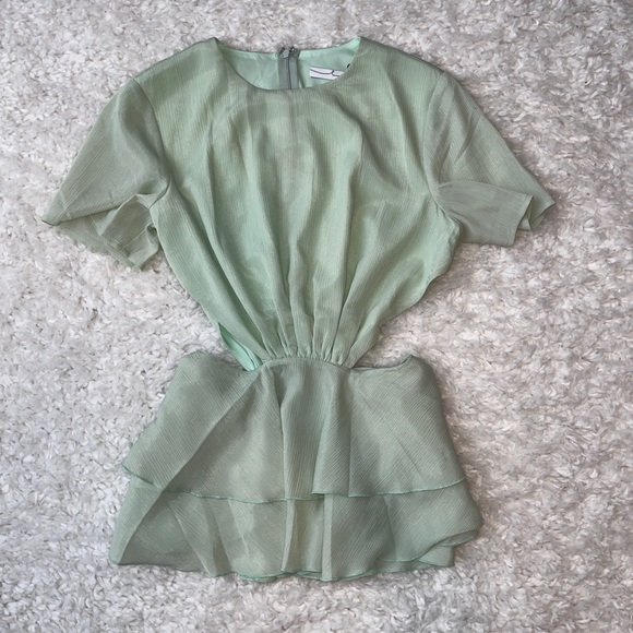 Byegreis Mint Cut Out Ruffle Top NWT - Picture 1 of 5